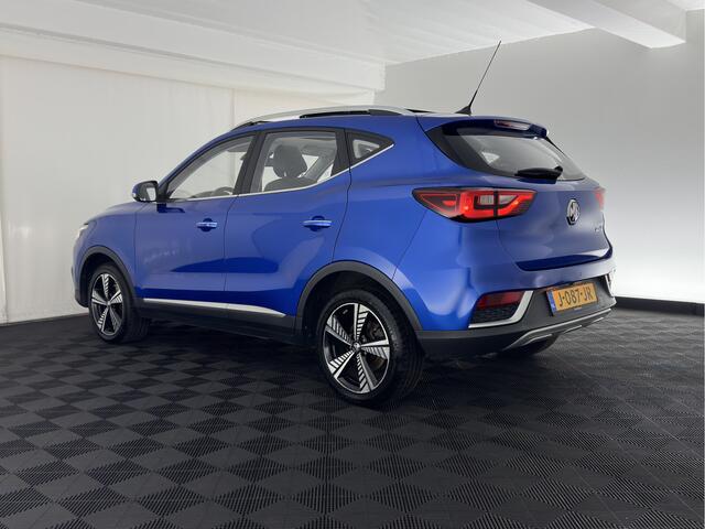 MG ZS EV Luxury 45 kWh (INCL-BTW) Aut. *PANO | LEATHER | CCS-FASTLOADER | KEYLESS | NAVI-FULLMAP | ADAPTIVE-CRUISE | CAMERA | HEATED-SPORTSEATS | CARPLAY | BLINDSPOT | DAB | LANE-ASSIST | 17''ALU*