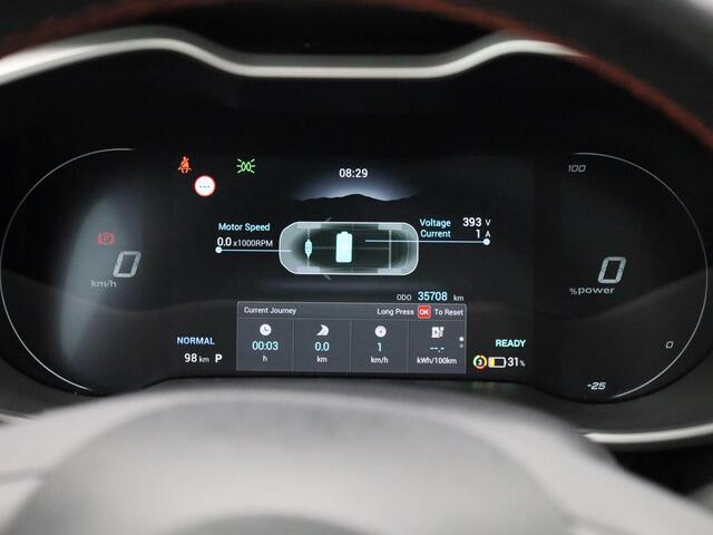 MG ZS MG EV EV Standard Range Luxury 50 kWh | Apple carplay / Android | Parkeer camera | Lederen bekleding | Panorama dak