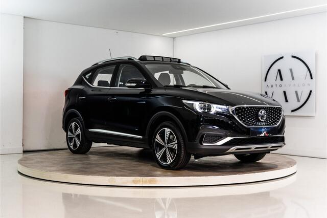 MG ZS MG EV Luxury 45 kWh 143PK | Panoramadak | Keyless | Elektr. Stoelen | VOL! Garantie