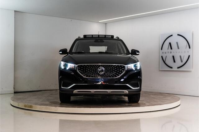 MG ZS MG EV Luxury 45 kWh 143PK | Panoramadak | Keyless | Elektr. Stoelen | VOL! Garantie