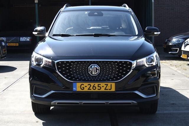 MG ZS EV Luxury 45kWh SOH 89% / NAP / Camera / Pano / Leer / Navi