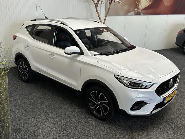 MG ZS 106 PK 1.5 LEDER CRUISE CONTROL NAVIGATIE 360 CAMERA APPLE CARPLAY/ANDROID DODEHOEKSENSOREN RIJSTROOKSENSOREN 17" LM VELGEN ZEER MOOI !!
