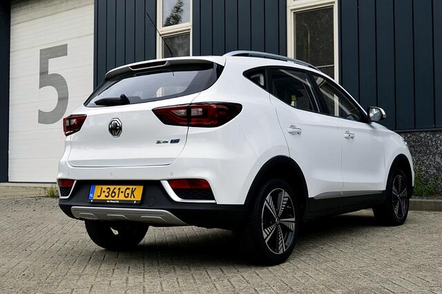 MG ZS MG EV Luxury 45 kWh Rijklaarprijs-Garantie Panorama Dak Leder Navigatie