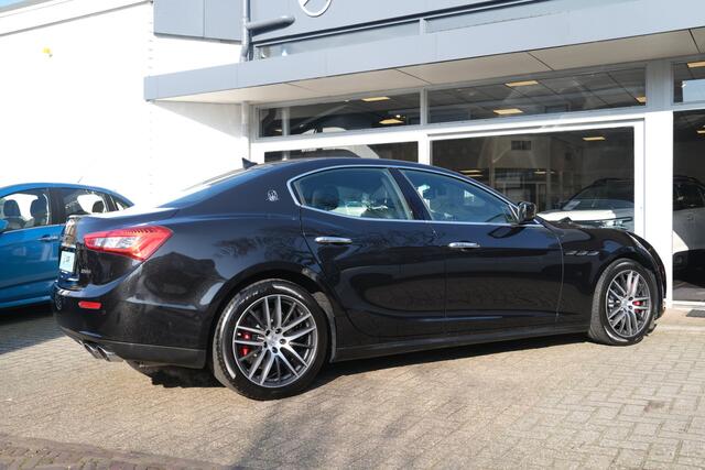 Maserati GHIBLI S Q4 410 Nero Ribelle 19" | Camera | Nieuwe remschijven