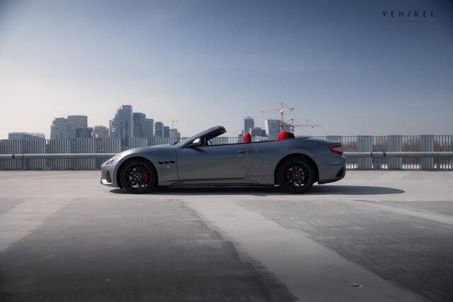 Maserati GRANCABRIO 4.7 SPORT absolute nieuwstaat / 1 eigenaar geregistreerd.