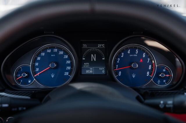 Maserati GRANCABRIO 4.7 SPORT absolute nieuwstaat / 1 eigenaar geregistreerd.
