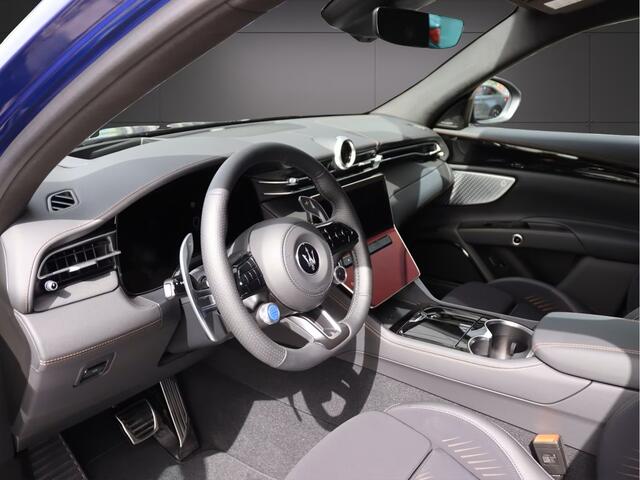 Maserati Grecale AWD Folgore 105kWh 557 PK ACC Head-Up Panoramadak Luchtvering