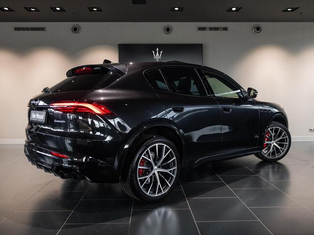 Maserati Grecale 2.0 MHEV Modena 330pk | Travel Package | Climate Package | Tech Package | 21" velgen | Panoramadak | Geluidswerend glas
