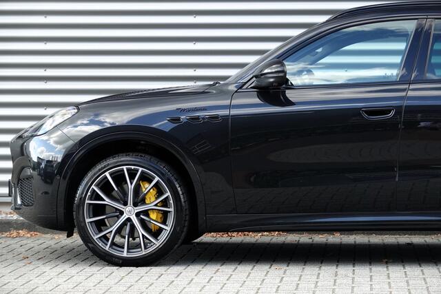 Maserati Grecale 2.0 MHEV Modena | Panodak | Alcantara | Sonus | Ventilatie | Luchtvering | HUD |