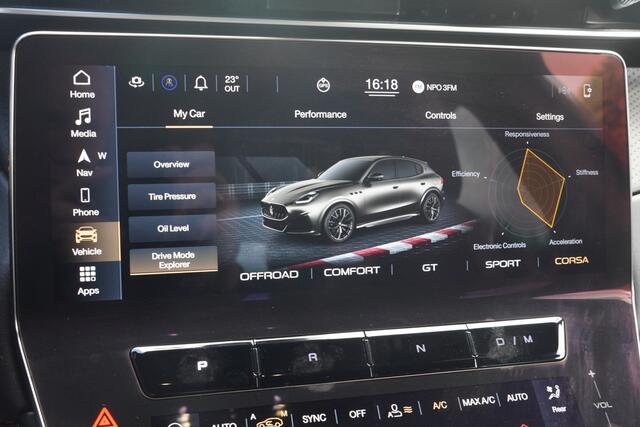 Maserati Grecale 3.0 V6 Trofeo - PANODAK - TREKHAAK - HEAD UP - 360 CAMERA - SONUS FABER -