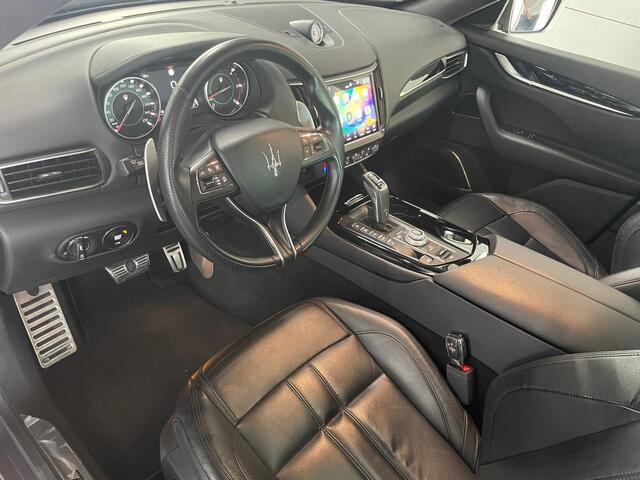 Maserati Levante 3.0 V6 D AWD GranSport Automaat * Facelift * Model 2022 * Panoramadak * Matrix LED * Soft-Close *