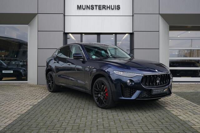 Maserati Levante 3.0 V6 AWD GranSport | Voorstoelen / Achterbank verwarmd | Trekhaak | Schuif/Kantel dak |