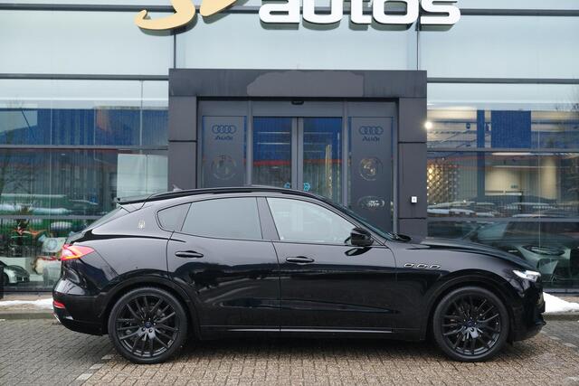 Maserati Levante Gransport 3.0 V6 D 275pk Panoramadak Schaalstoelen VOL!!! Carbon pakket NLauto 21" LMV Stoelkoeling Luchtvering