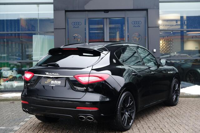 Maserati Levante Gransport 3.0 V6 D 275pk Panoramadak Schaalstoelen VOL!!! Carbon pakket NLauto 21" LMV Stoelkoeling Luchtvering