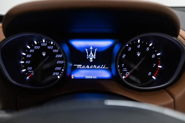 Maserati Levante 3.0 V6 AWD GranLusso Dealer auto