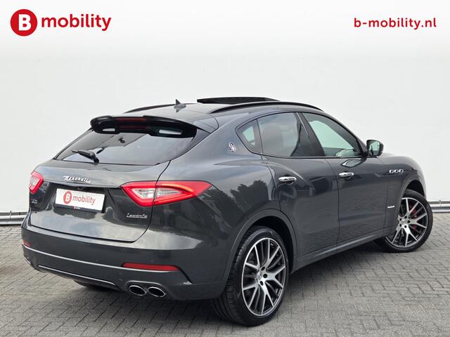 Maserati Levante 3.0 V6 SQ4 AWD GranLusso "Verde Ossido" Panoramadak NL auto! | Harman/Kardon | Soft Close | Achteruitrijcamera | Elek. Stoelen