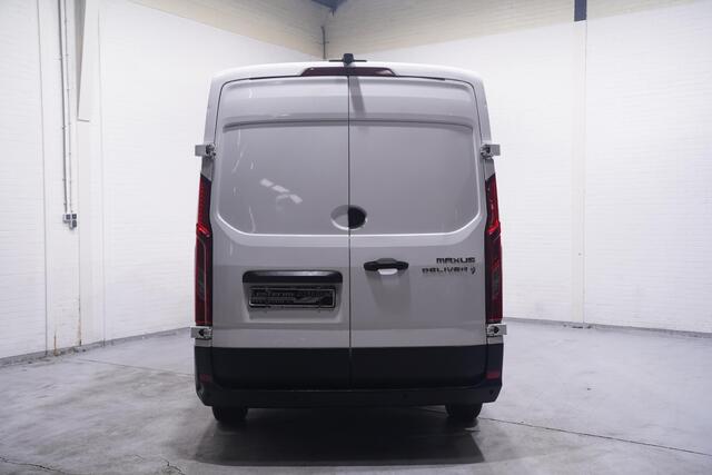Maxus DELIVER 9 2.0 CiT 148 pk L3H2 Airco, Apple Carplay Camera achter, Cruise Control, Laadruimte Pakket, PDC V+A, 3-Zits