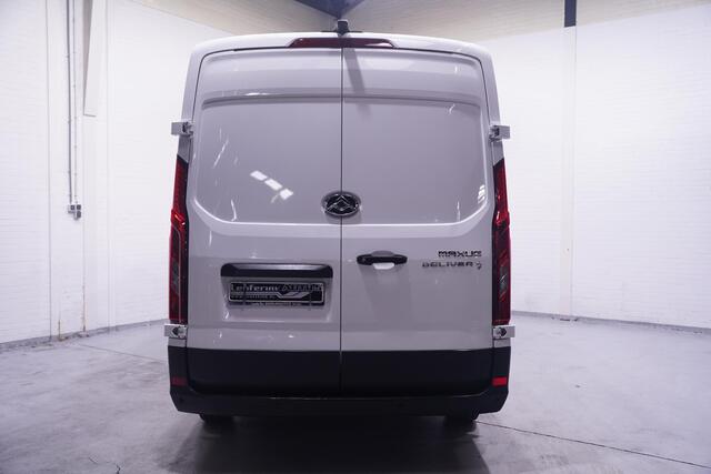 Maxus DELIVER 9 2.0 CiT 148 pk L3H2 Airco, Apple Carplay, Camera 270 Graden Deuren, Laadruimte Pakket, PDC V+A, 3-Zits