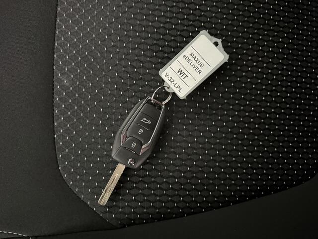 Maxus eDELIVER 3 L2 50 kWh Airco | Cruise | Navigatie