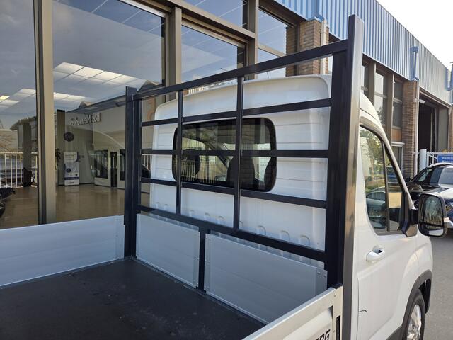 Maxus eDELIVER 9 L4 65 kWh Airco Cruisecontrol Stoelverwarming Open laadbak / Pick-up N1