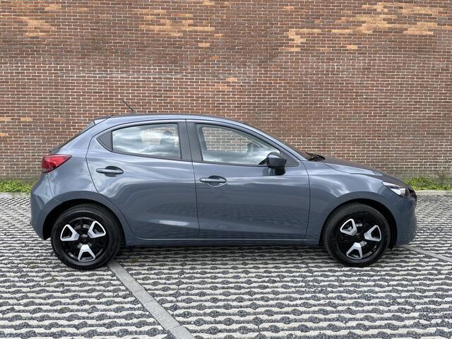 Mazda 2 1.5 e-SkyActiv-G 90 Centre-Line | C&C PACK | APPLE CARPLAY | CRUISE CONTROL