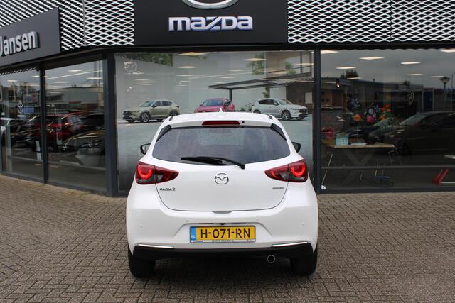 Mazda 2 1.5 Skyactiv-G Luxury , Navi, Apple Carplay, Clima, Cruise, Camera, HUD, PDC, LKA, LMV 16 Inch, Stuur/Stoelverarming