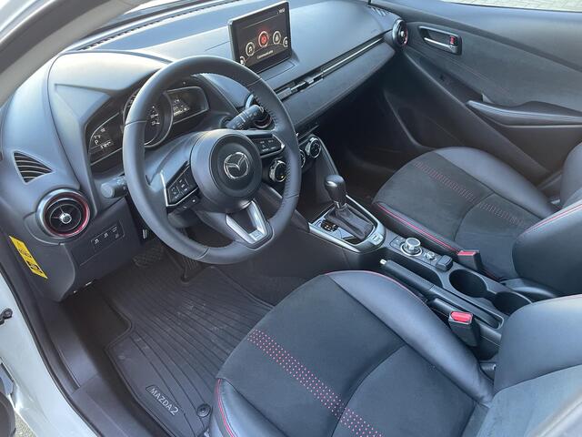 Mazda 2 1.5 SkyActiv-G 90 Homura Aka Meest complete Mazda2 Automaat! / Veel accessoires / Nieuwprijs: ¤34.490,-