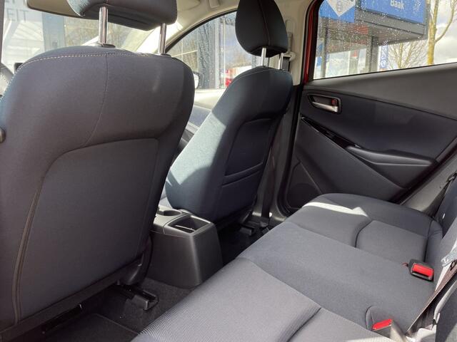 Mazda 2 1.5 Skyact-G Luxury | Cruise | Stoel & Stuurverw. |