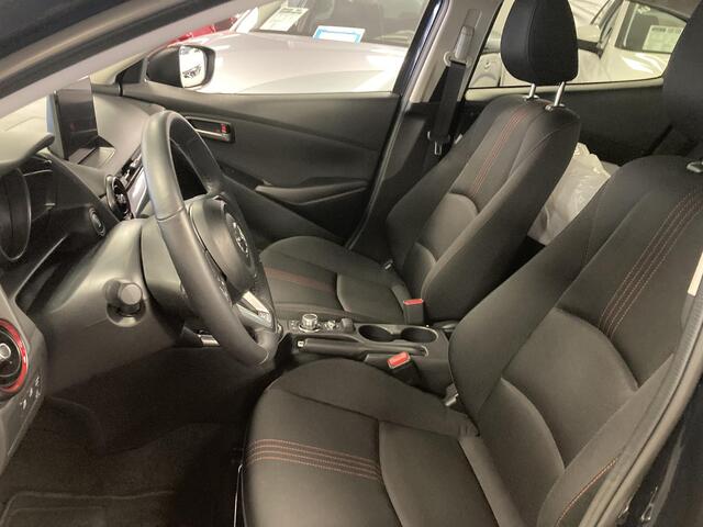 Mazda 2 1.5 SkyActiv-G 90 Homura , Automaat, Apple Carplay, Clima, Cruise, Camera, LKA, PDC, LMV 16 Inch, Stuur/Stoelverwarming