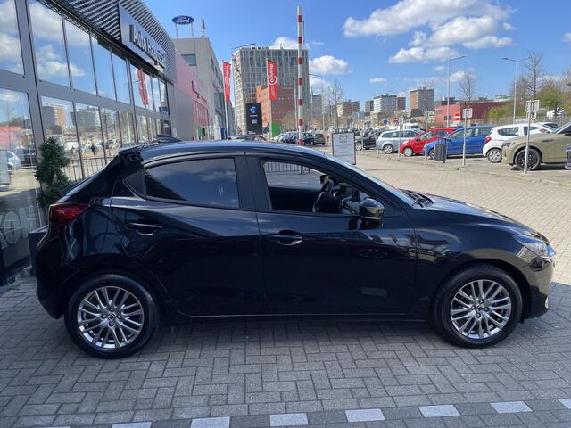 Mazda 2 1.5 Skyactiv-G Luxury BTW Auto / 1e Eigenaar / Dealer Onderhouden / Apple Carplay