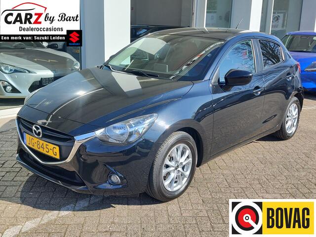 Mazda 2 1.5 SKYACTIV-G SKYLEASE+ Stoelverwarming | Rood interieur | Navi | Cruise