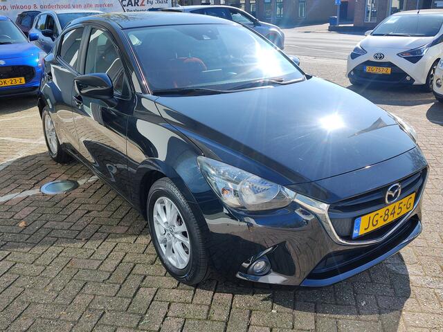 Mazda 2 1.5 SKYACTIV-G SKYLEASE+ Stoelverwarming | Rood interieur | Navi | Cruise