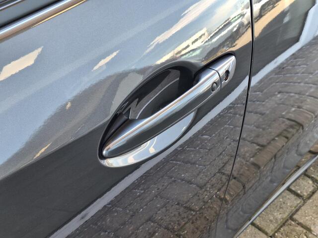 Mazda 2 1.5 Skyactiv-G GT-Luxury | Achteruitrijcamera | Trekhaak | Stoelverwarming | LED verlichting | Cruise control | 12 Maanden Bovag |