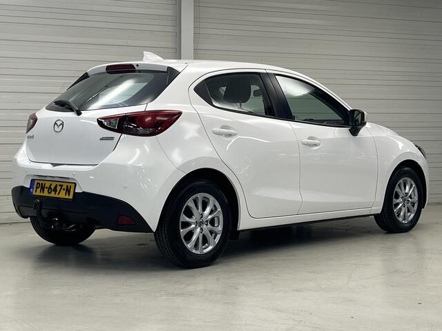 Mazda 2 1.5 Skyactiv-G Dynamic / Navigatie / Trekhaak / Cruise Control / Airco /