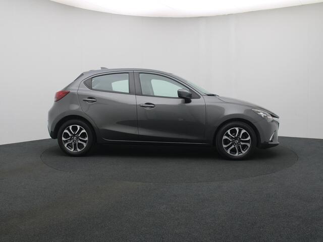 Mazda 2 1.5 Skyactiv-G Dynamic+ : dealer onderhouden