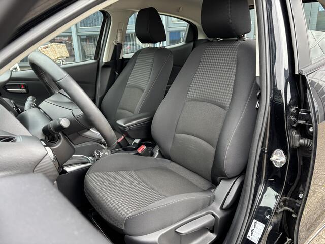 Mazda 2 1.5 Skyactiv-G TS / NL Auto / Eerste Eigenaar / Allseason Banden / Cruise Control / Stuurwielbediening /