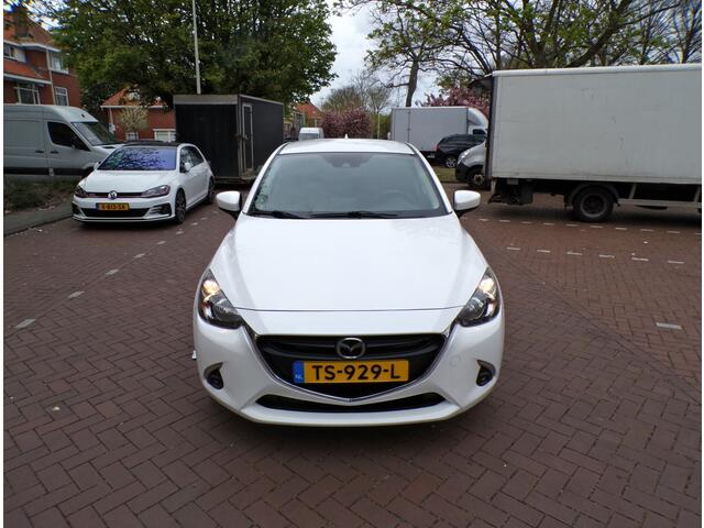 Mazda 2 1.5 Skyactiv-G Dynamic+ NAVI TEL CRUISECONT PARELMOER WIT METALIC...