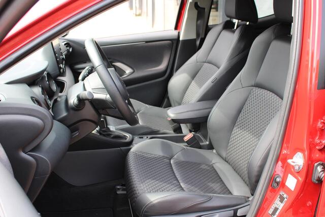 Mazda 2 Hybrid 1.5 Select , Automaat, Apple Carplay, Clima, Adap.Cruise, LMV 16 Inch, Camera, PDC, HUD, Bluetooth, Stuur/Stoelverwarming