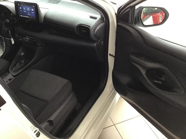 Mazda 2 1.5 Centre-line