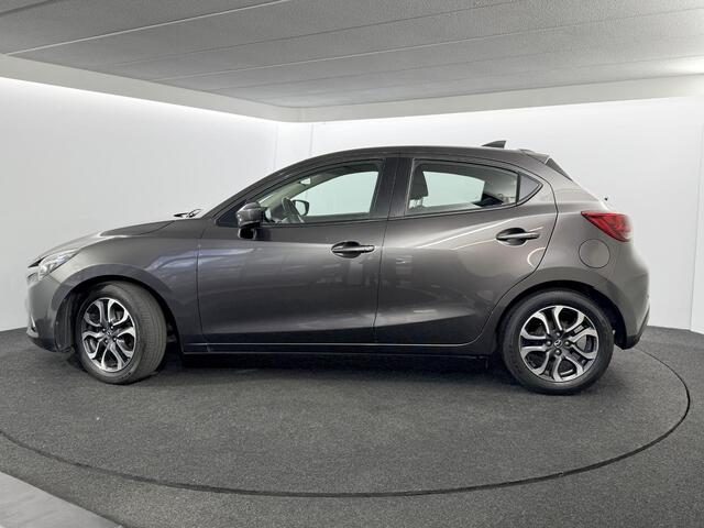Mazda 2 1.5 Skyactiv-G Dynamic+ / NL auto / Voll. Historie / Navigatie / Trekhaak / BTW auto