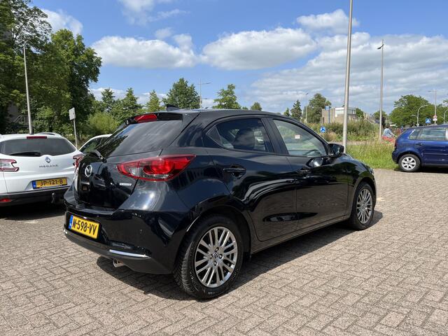 Mazda 2 1.5 Skyactiv-G Luxury Lmv Cruise Stoelverwarming Stuurverwarming Pdc Airco Navi Nap
