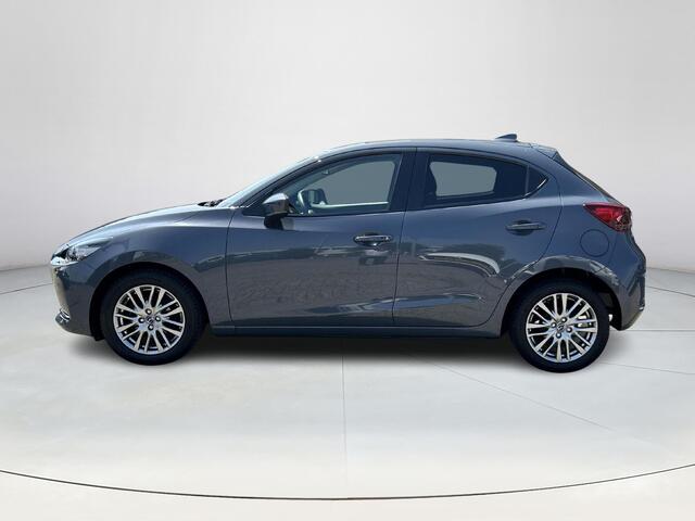 Mazda 2 1.5 Skyactiv-G Luxury | Navigatiesysteem| Climate control | All Seasonbanden |Stoelverwarming| Achteruitrijcamera| Apple Carplay|