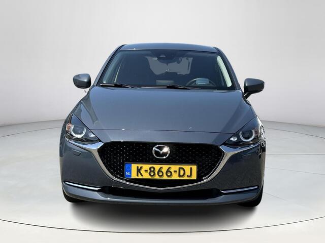Mazda 2 1.5 Skyactiv-G Luxury | Navigatiesysteem| Climate control | All Seasonbanden |Stoelverwarming| Achteruitrijcamera| Apple Carplay|