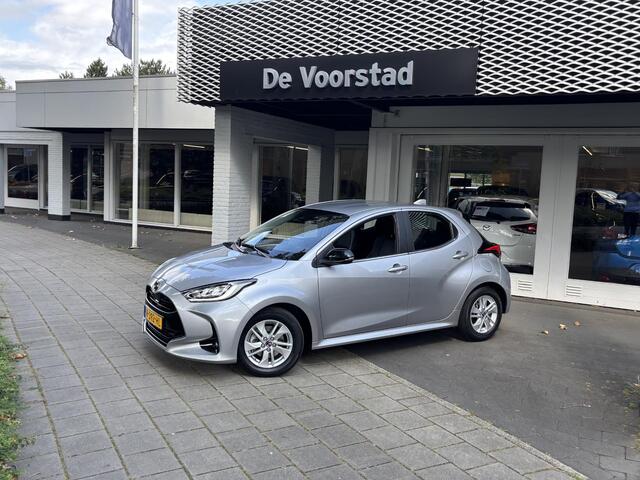 Mazda 2 Hybrid 1.5 Agile dealer onderhouden.