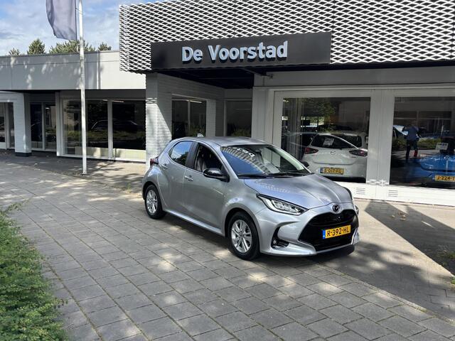 Mazda 2 Hybrid 1.5 Agile dealer onderhouden.