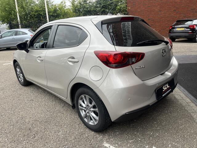 Mazda 2 1.5 Skyactiv-G Comfort // LED // AIRCO // PDC // CRUISE // NAVI+CARPLAY // STOELVERWARMING //
