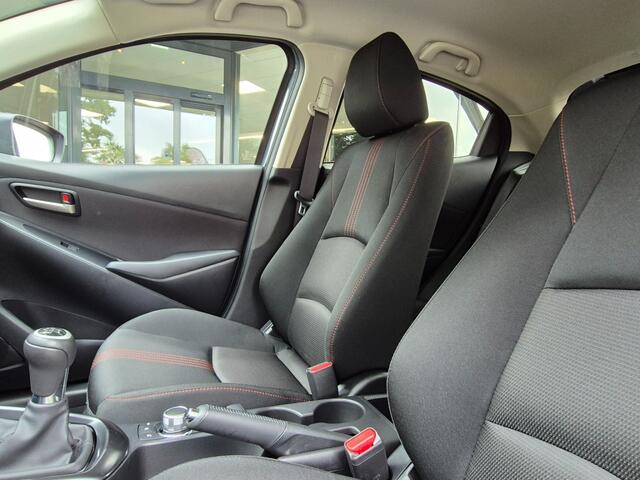 Mazda 2 E-SKYACTIV-G 90 6MT HOMURA M-HYBRID /Carplay / Trekhaak