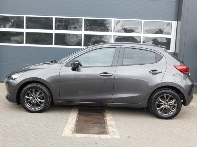 Mazda 2 1.5 Skyactiv-G Luxury Mild hybrid | Stoel&stuur verw./360 Camera/Clima | Met 12 Maanden Bovag garantie!