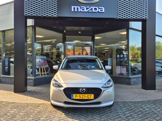 Mazda 2 SKYACTIV-G 90 LUXURY / Carplay