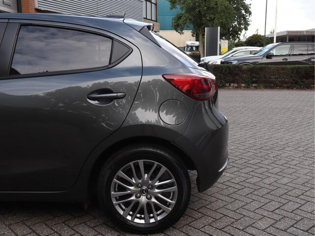Mazda 2 1.5 Skyactiv-G Luxury KEYLESS | STUUR/STUURVERWARMING | CAM | CRUISE | LAGE KM-STAND